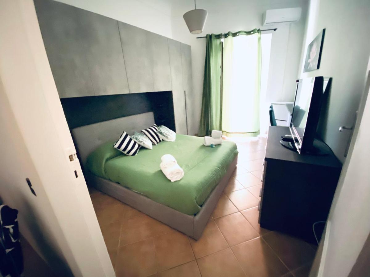 Skip Intro Apartment ตาออร์มินา ภายนอก รูปภาพ